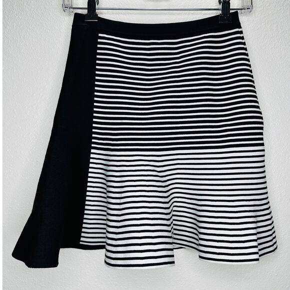 Ohne Titel Black & White Stripe High Rise Bodycon Flare Mini Skirt S - Picture 1 of 10